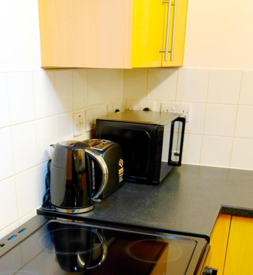 1 Bed - Sleeps 2 - 7 Min Walk To Hackney Station Apartment Londra Exterior foto